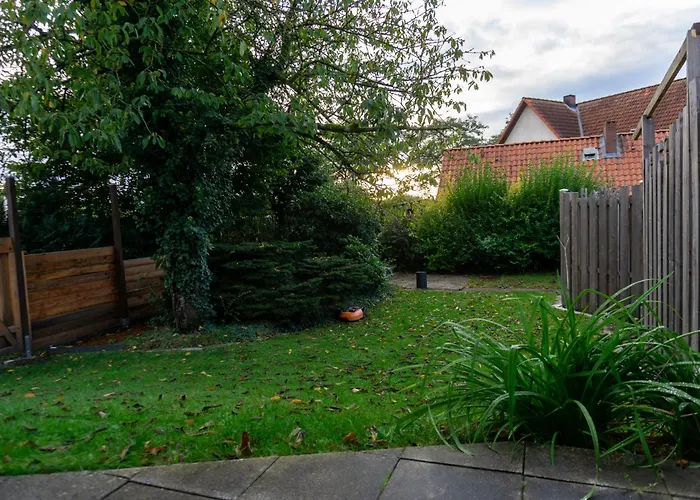 Im Haus Gelbe Lerche *